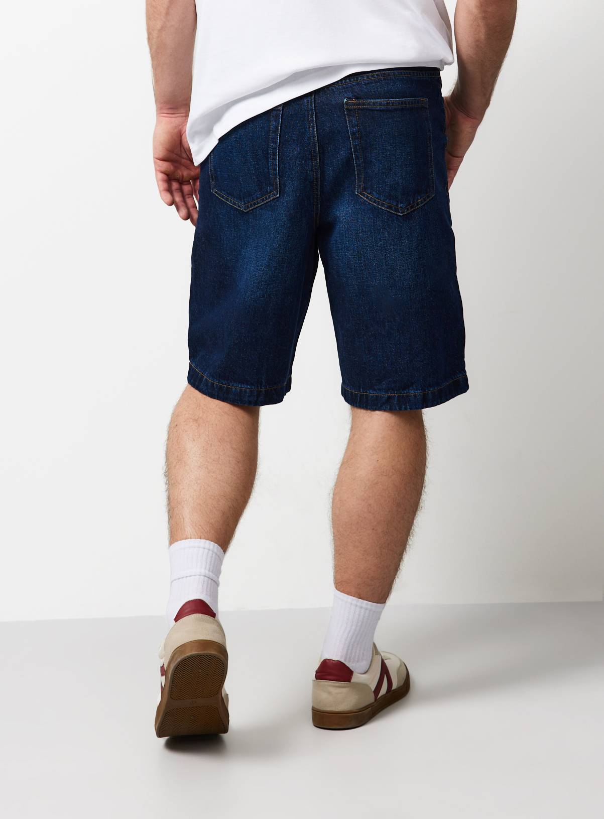Dark Denim Baggy Shorts 42 - Image 5